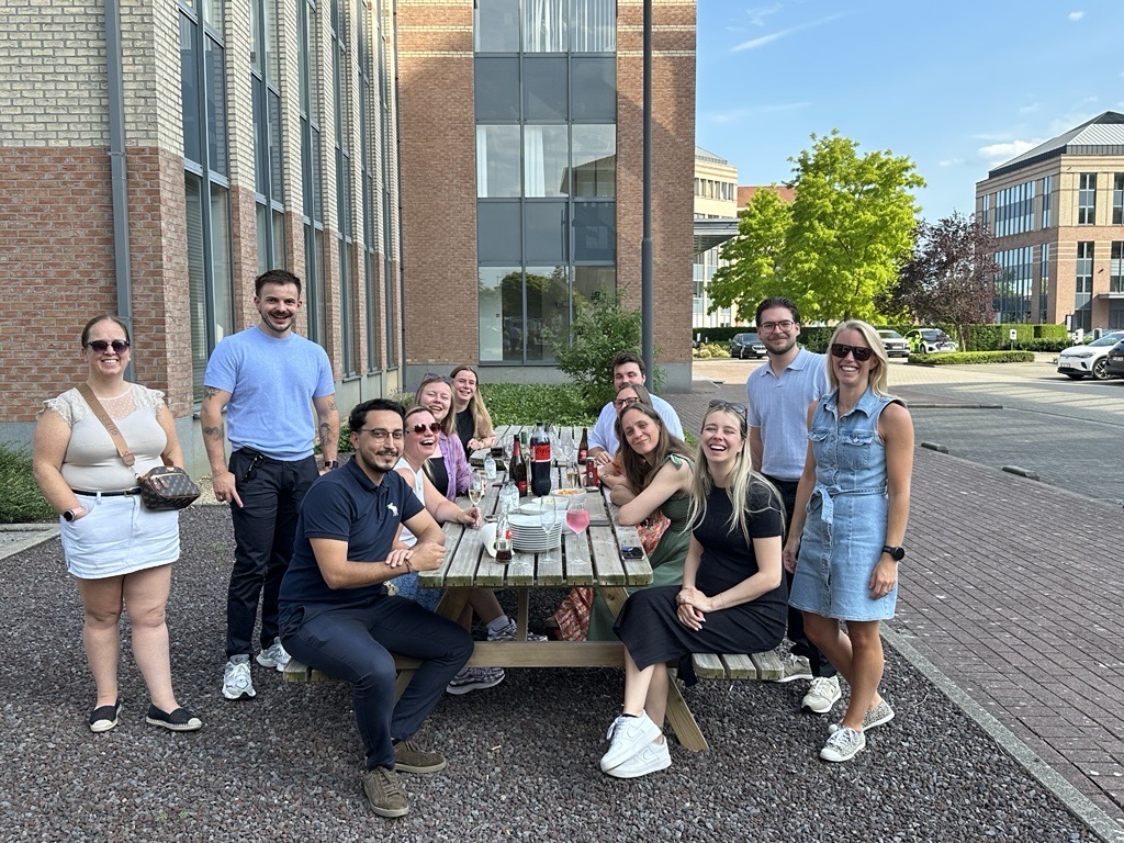 Community - Team Oost